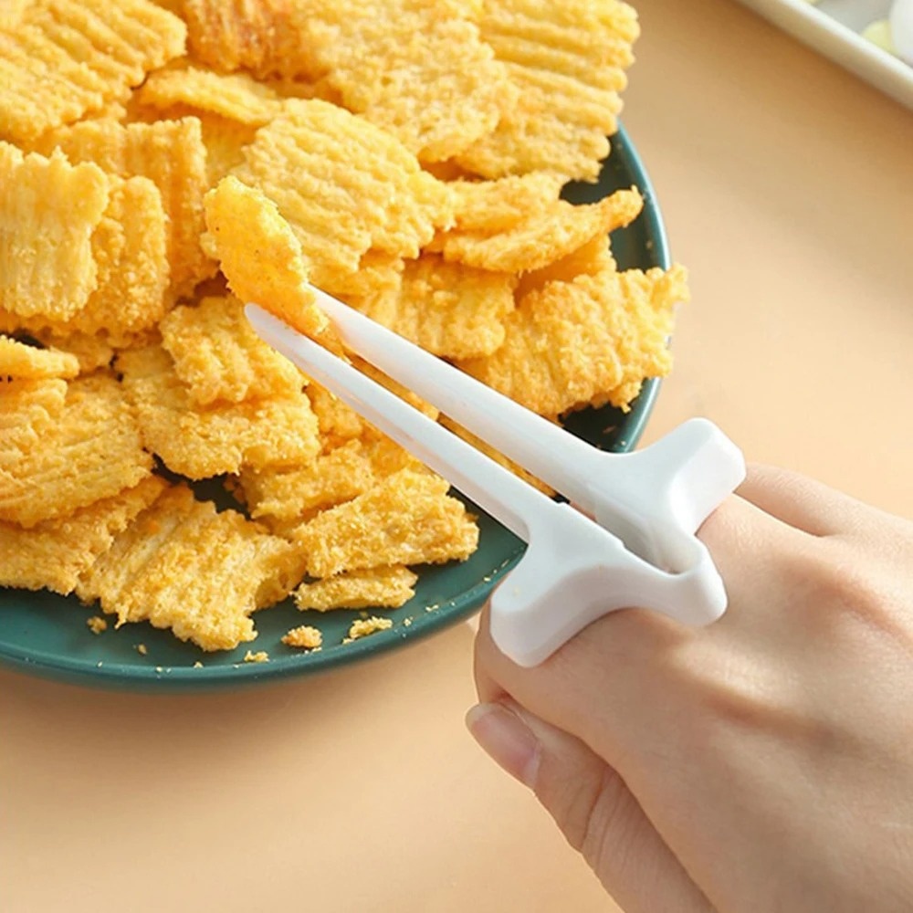 أداة بلاستيكية لتناول الوجبات  - مراجعة Food Snacks To Eat وسعره